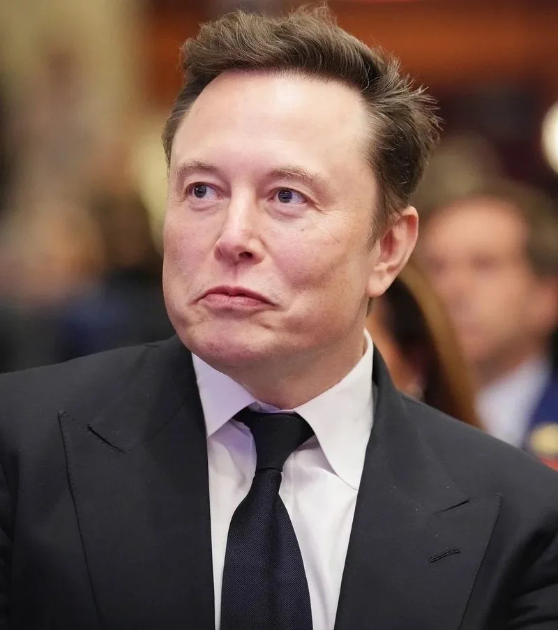 JUSTO EN: SpaceXAI de Elon Musk lanza oficialmente el nuevo modelo de IA 'Grok 4.6'.