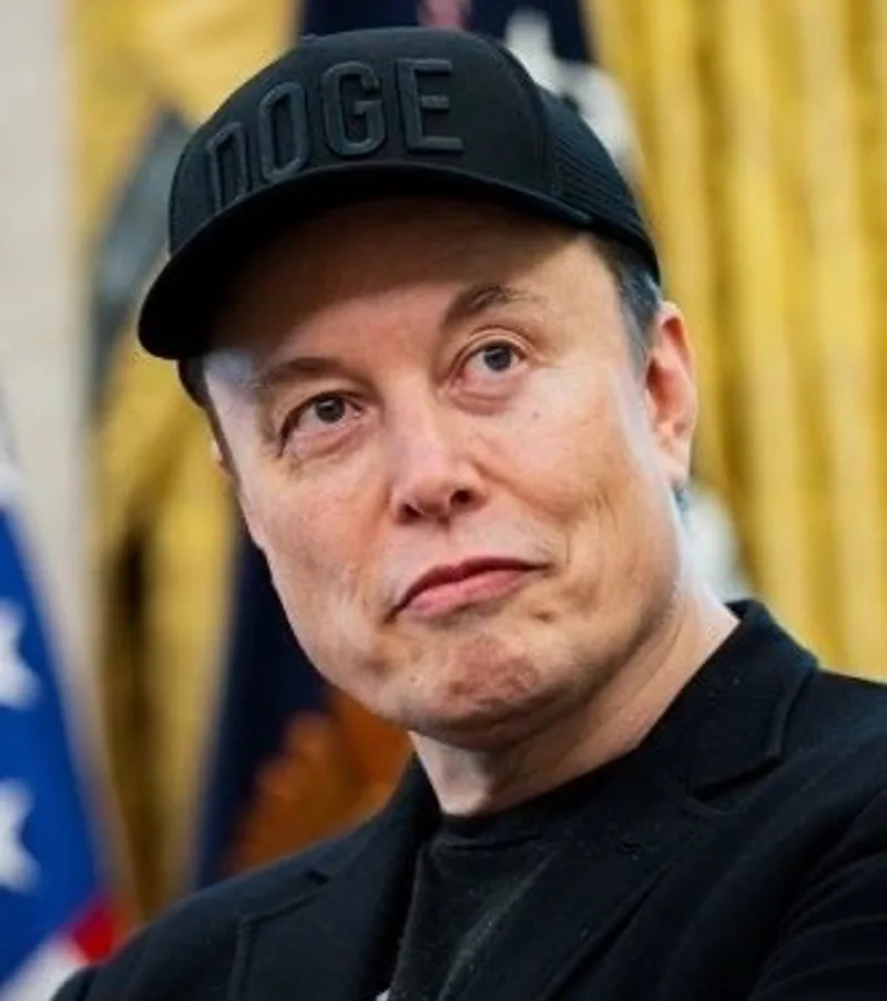 Elon Musk promete atención médica con Optimus y Grok