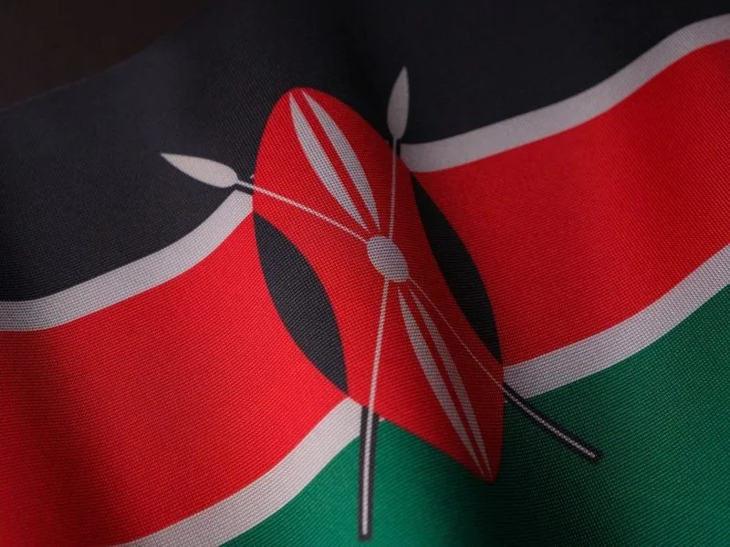 🇰🇪 Kenia redujo el capital mínimo para los emisores de stablecoins en un 40%, a 300 millones de chelines, al tiempo…