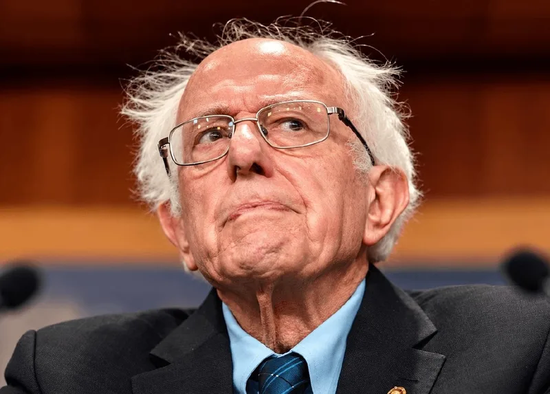 Bernie Sanders propone prohibir IA avanzada y crear Departamento de IA