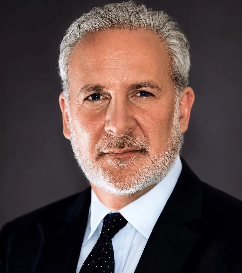 Peter Schiff aconseja vender Bitcoin y MicroStrategy