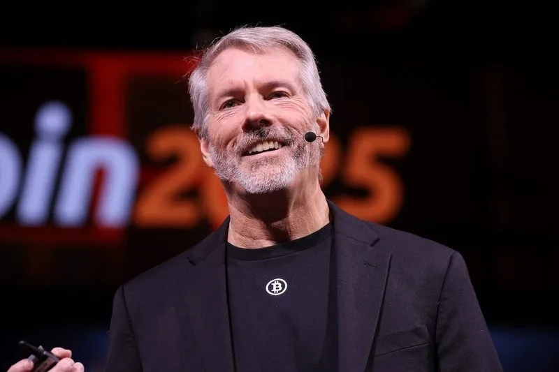 📈 Michael Saylor afirma que la ambición de Strategy es "ser la empresa más grande del mundo" por capitalización…