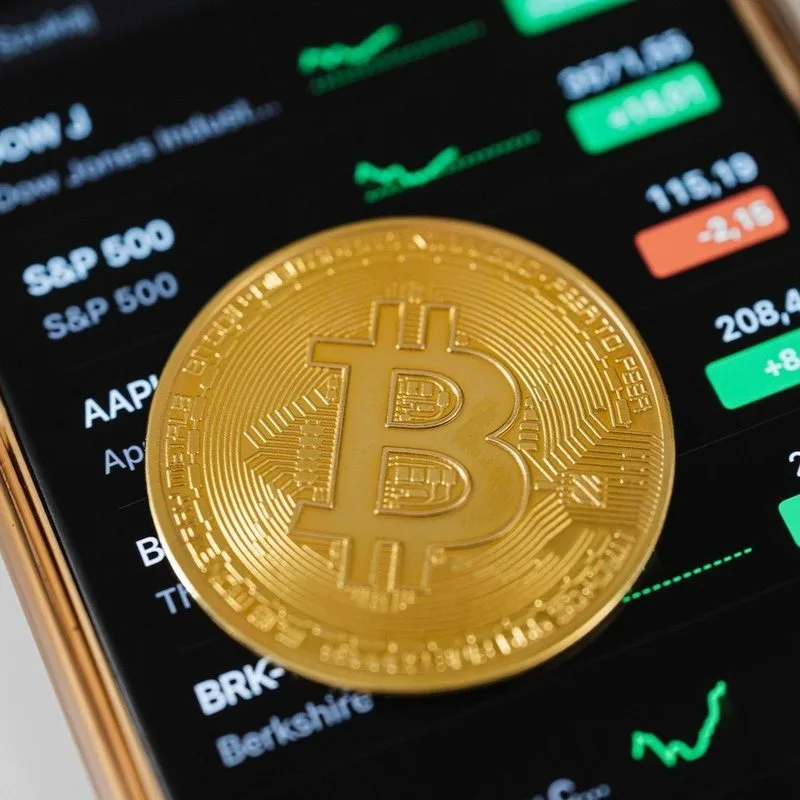 📈 Bitcoin volvió a superar los $64,000 después de que el IPC de junio cayera un 0.4%, su mayor descenso mensual desde…