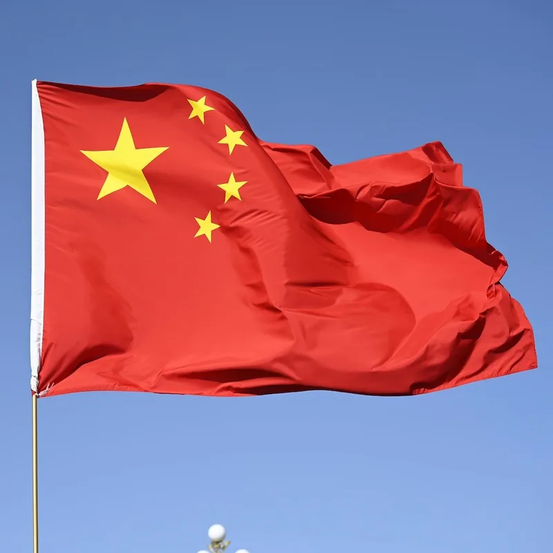 China realiza su mayor compra de oro desde 2023