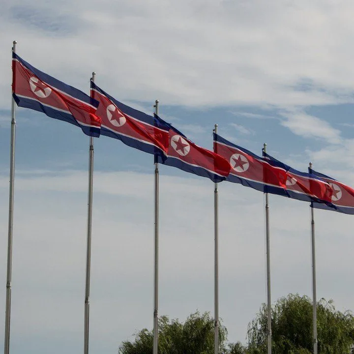 Corea del Norte robó $2.8B en cripto, lavándolo vía crimen organizado