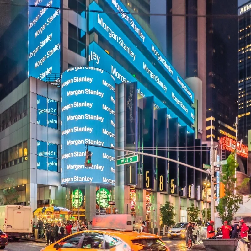 Morgan Stanley aumenta su exposición a los ETF de BTC y ETH