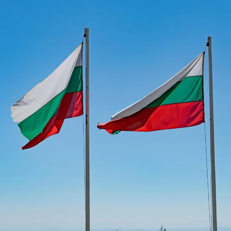 Bulgaria aprueba ley de transparencia fiscal para cripto