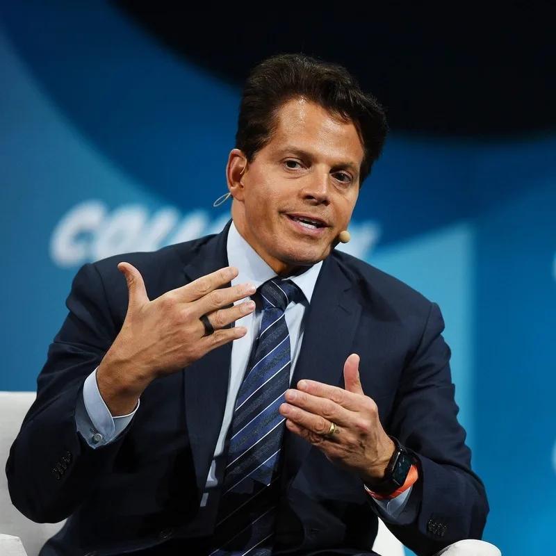 Scaramucci: Bitcoin podría alcanzar 12 billones de dólares