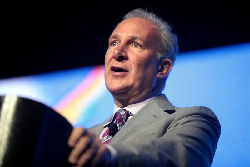 📈 Peter Schiff afirma que el oro tokenizado "resuelve todos los problemas que Bitcoin pretendía resolver pero…