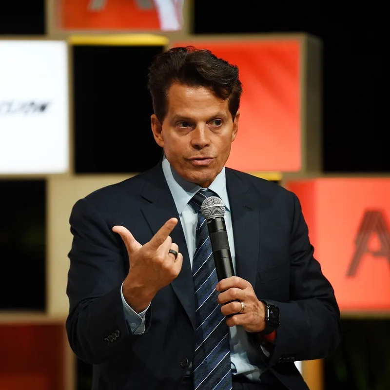 Scaramucci: "alcista" en Bitcoin, sin catalizador a corto