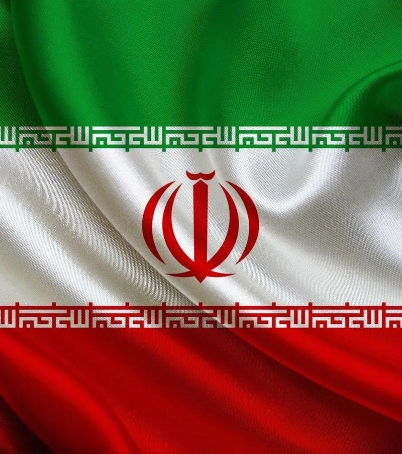 🇮🇷🇺🇸 Irán afirma que el Estrecho de Ormuz permanecerá cerrado, a pesar de las afirmaciones del presidente Trump.
