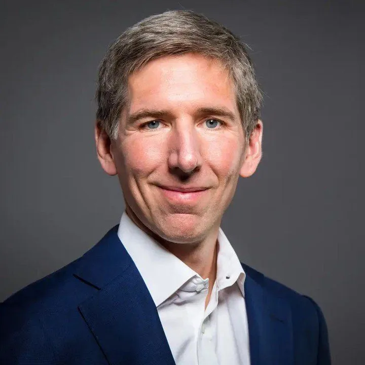 🇺🇸 Matt Hougan, CIO de Bitwise, afirma que incluso si la Ley CLARITY fracasa esta semana, "las criptomonedas estarán…