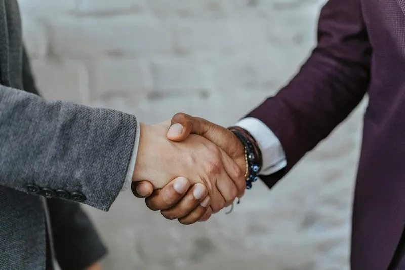 💰 Tether invirtió $20M en el neobanco argentino Ualá como parte de una ronda de $197M liderada por Allianz X…