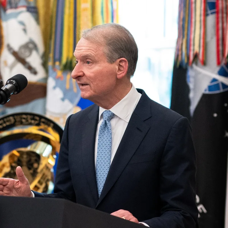 SEC Chair Paul Atkins afirma que la agencia seguirá regulando
